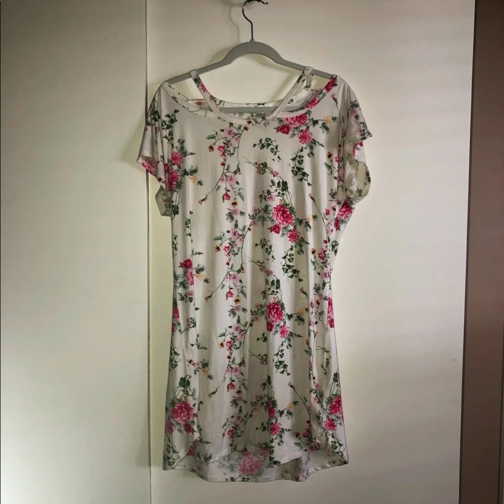 Flora Nikrooz Nightgown L